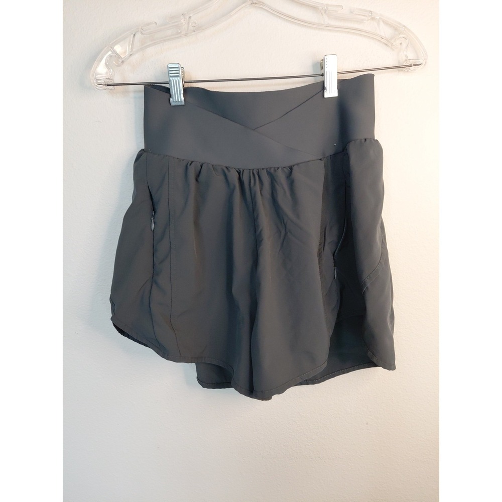 Queenieke  Womens Green Athletic Shorts w/ Built-In Triangle Lining Sz M Tennis